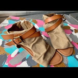 Size 6 camel sandals brand new